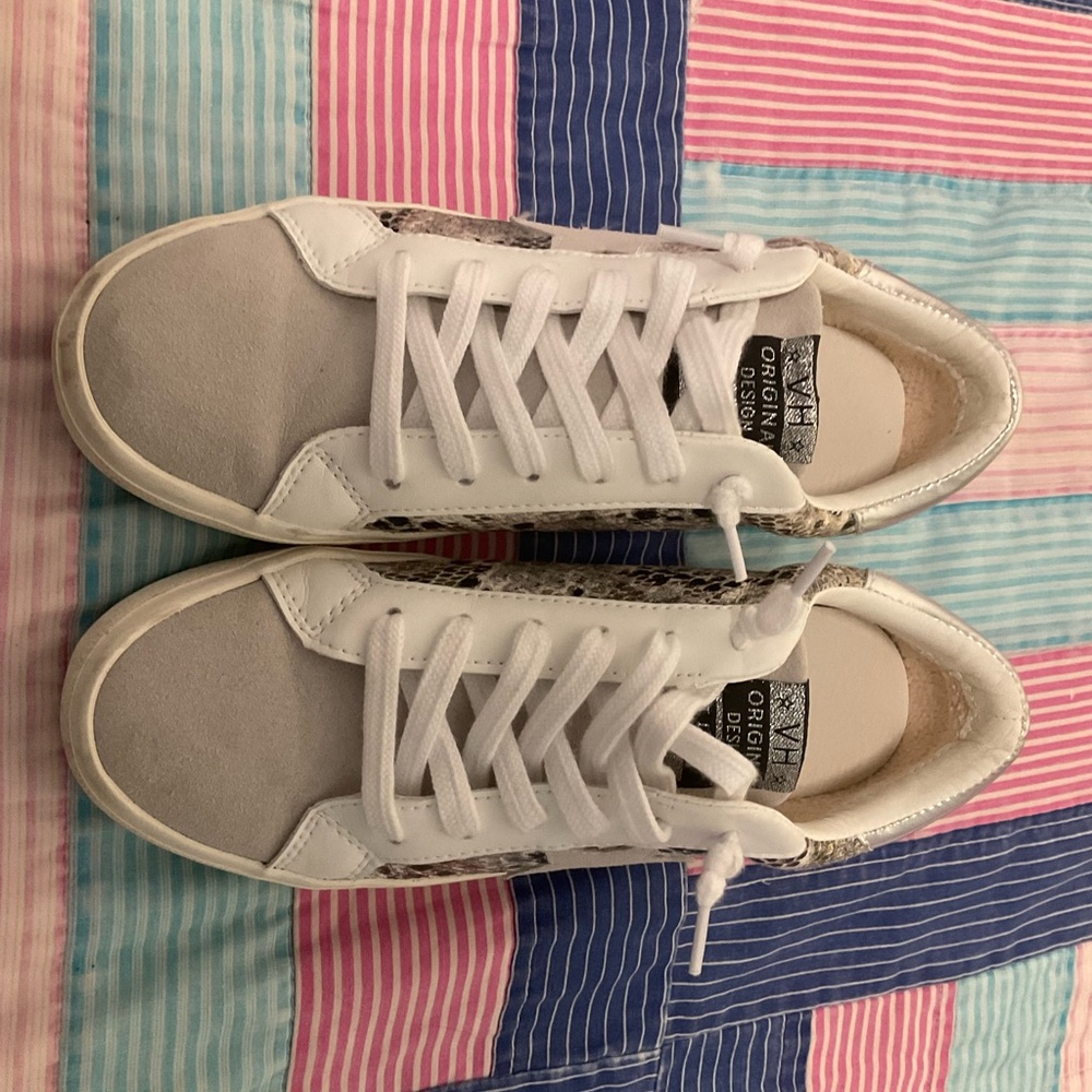 Vintage Havana sneakers